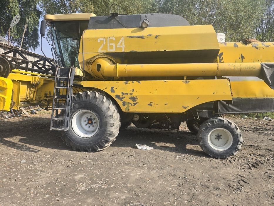 New Holland kambayn Sotiladi