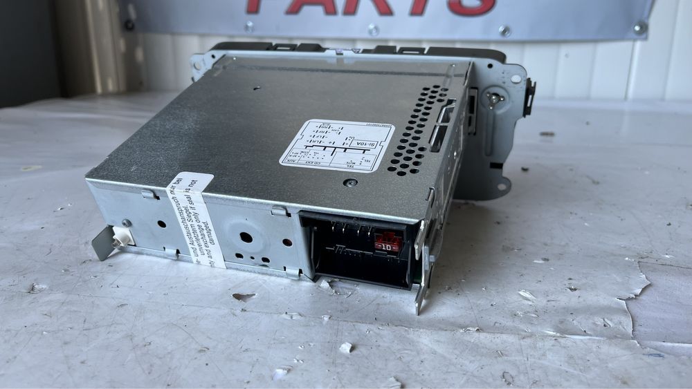 2 броя радио/CD плеър Seat Ibiza 4 (2008-2012)