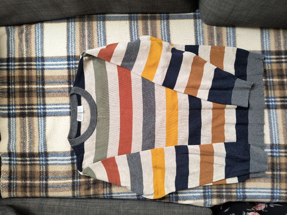 Дрехи за момче 9 до 10 год, 134-140 см блузи, 1 чифт дънки