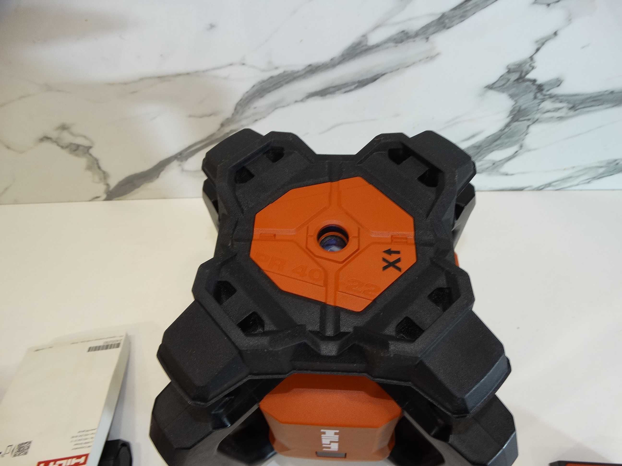 Hilti PR 40 - 22 / Nuron - Ротационен лазерен нивелир