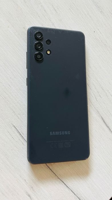 Самсунг а 30 128г