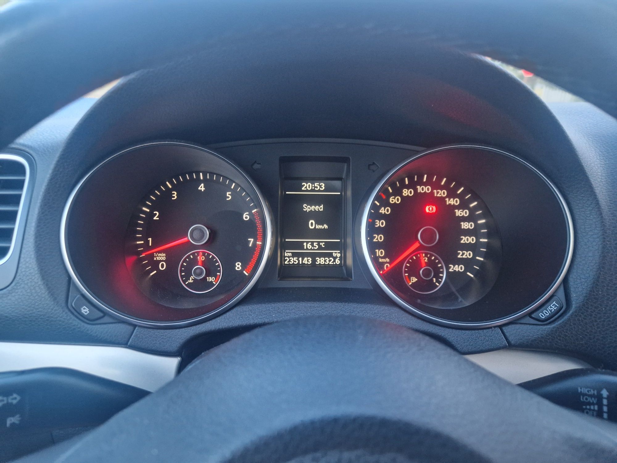 Vând Golf 6/Alcantara/Trapa
