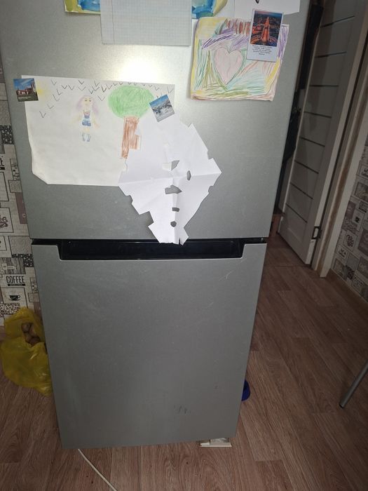 Продам холодильник