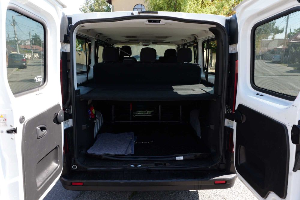 Renault Trafic 8+1 Extra Lung 2015