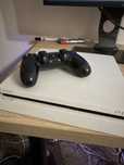 PS4 slim alb 500GB