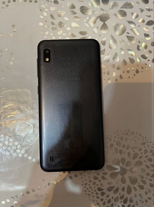 Продам Samsung a10