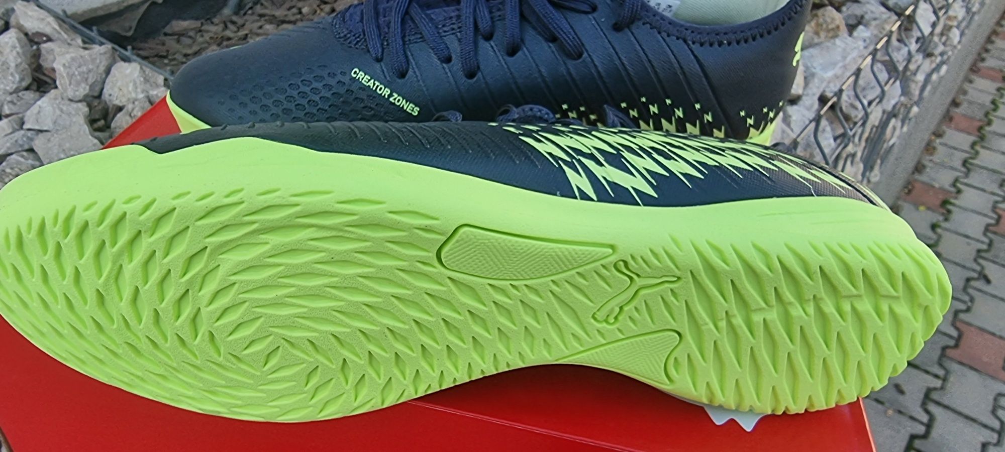 Ghete de sport/fotbal PUMA marime 45