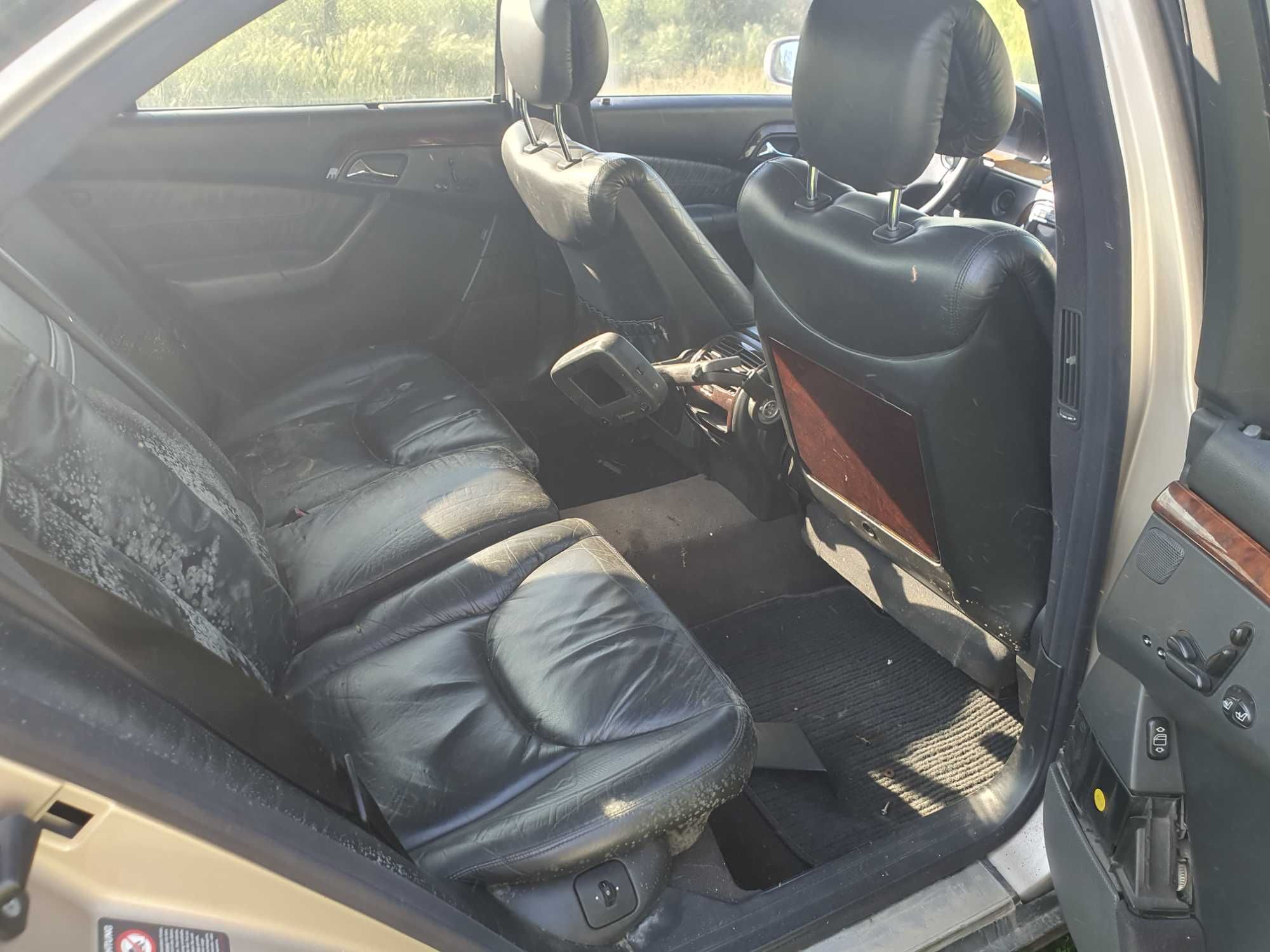 Продавам Mercedes S320 W220
