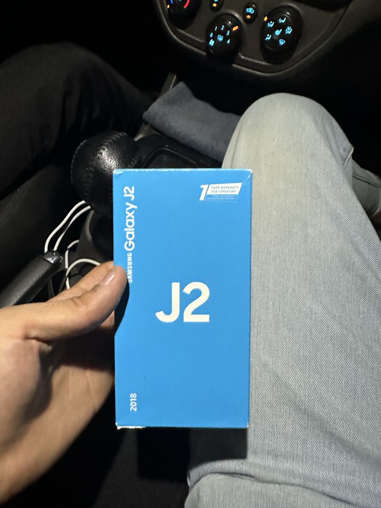 Samsung J2  16Gb IDEAL