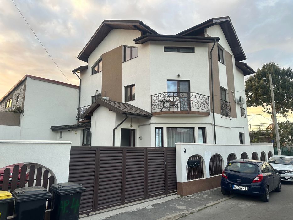 Garsoniera de lux Bloc nou cu 4 Apartamente !