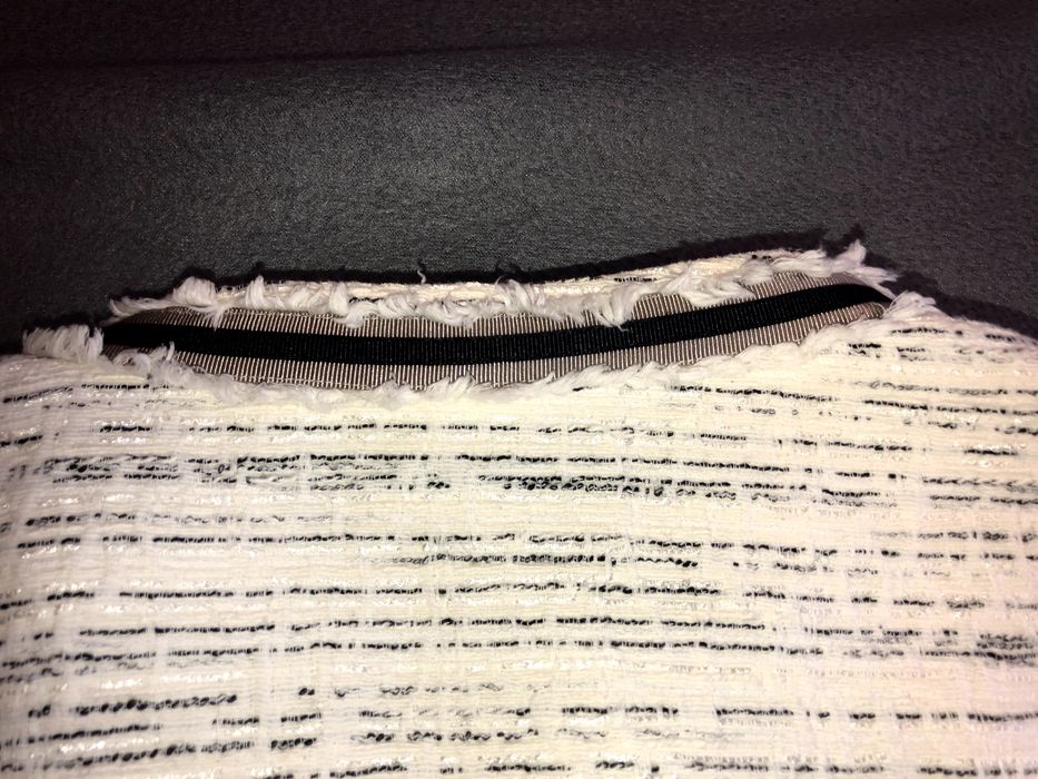 Sacou Alb-Negru Nepurtat Zara