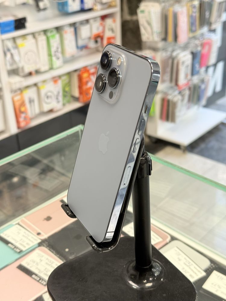Apple iPhone 13 Pro 256GB Sierra Blue