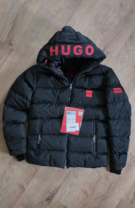 Мъжко зимно якета нов модел Boss