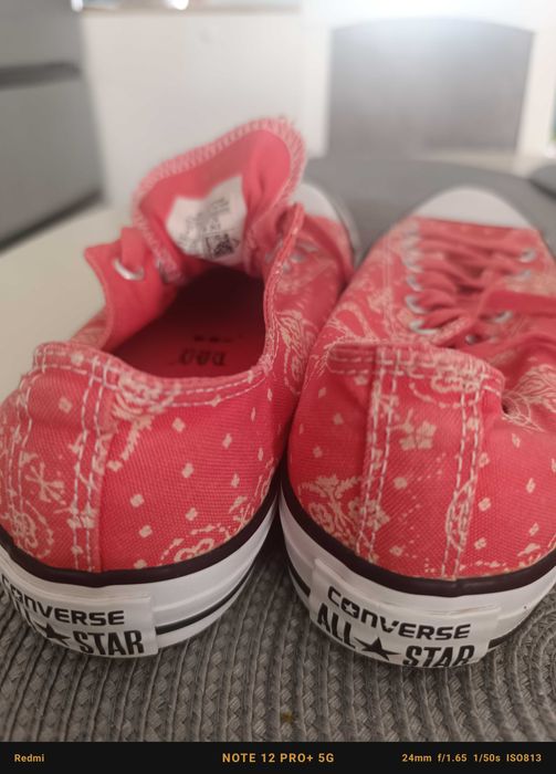 Tenesi Converse dama Nr 39