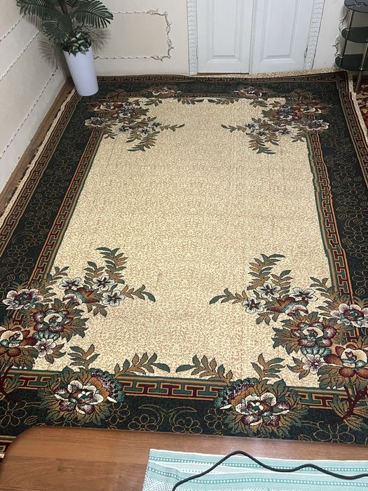 Ковер для дома красивый