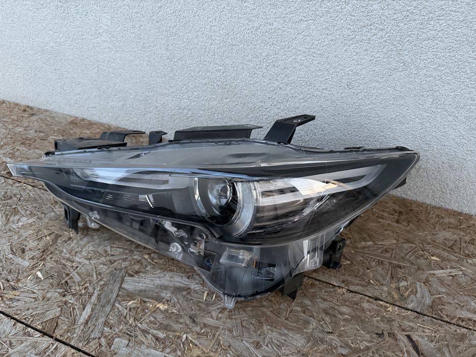 Far stanga Mazda CX5 2017+ Full LED Original Europa
