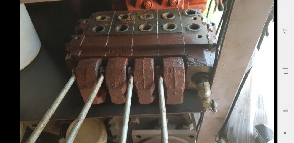 Distribuitoare hidraulice