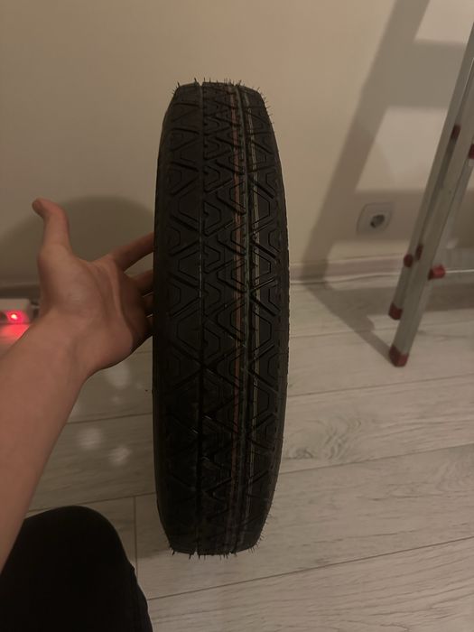 Резервна гума с джанта, тип патерица за BMW