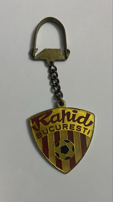 Breloc Rapid perioada comunista