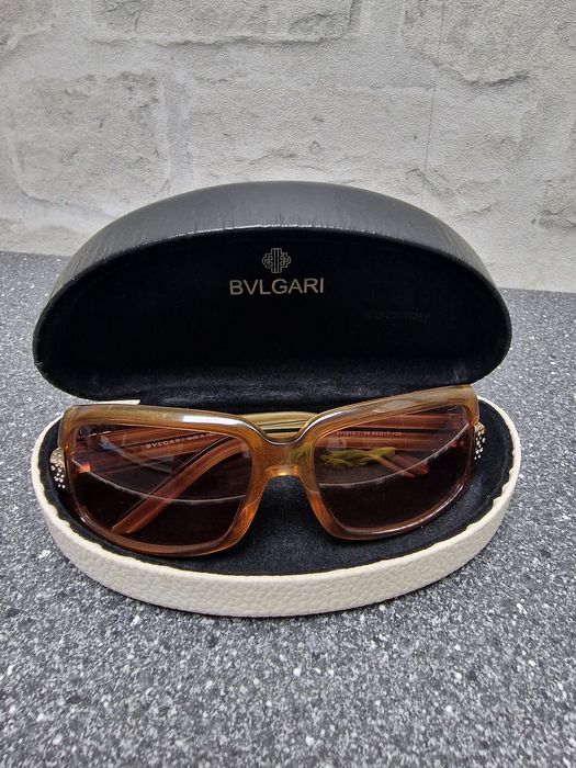 Продам очки солнцезащитные "BVLGARI"щитные.