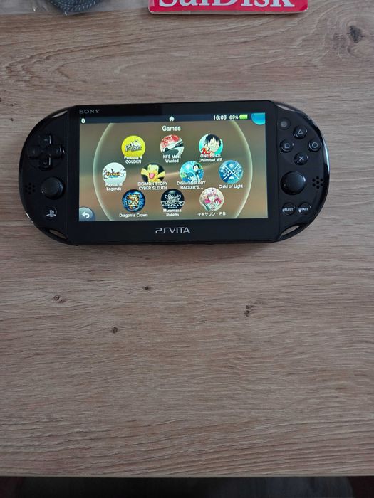 PS Vita Slim modat cu Sandisk ultra 128gb+adaptor SD2VITA impecabil