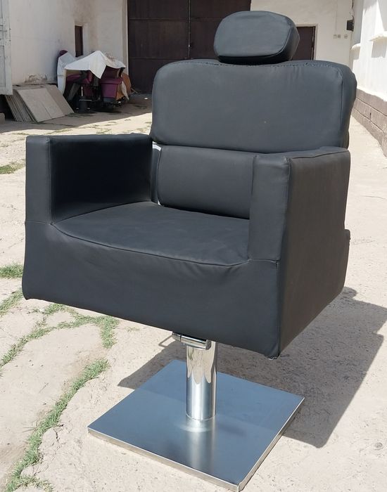 Кресло парикмахерское