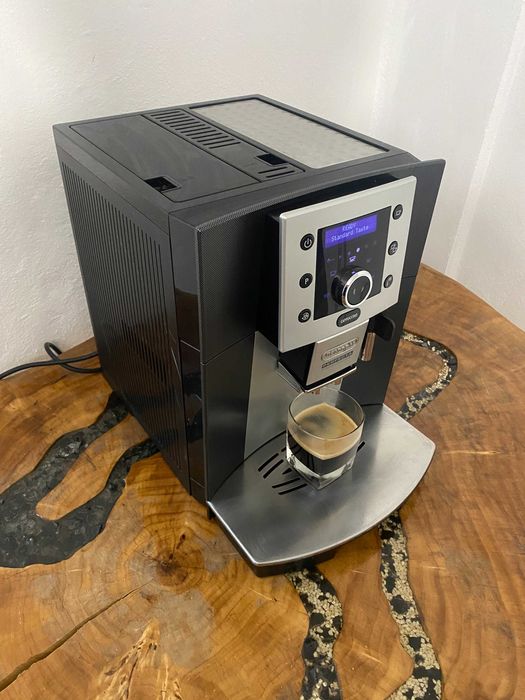 expresor / espressor cafea delonghi perfecta