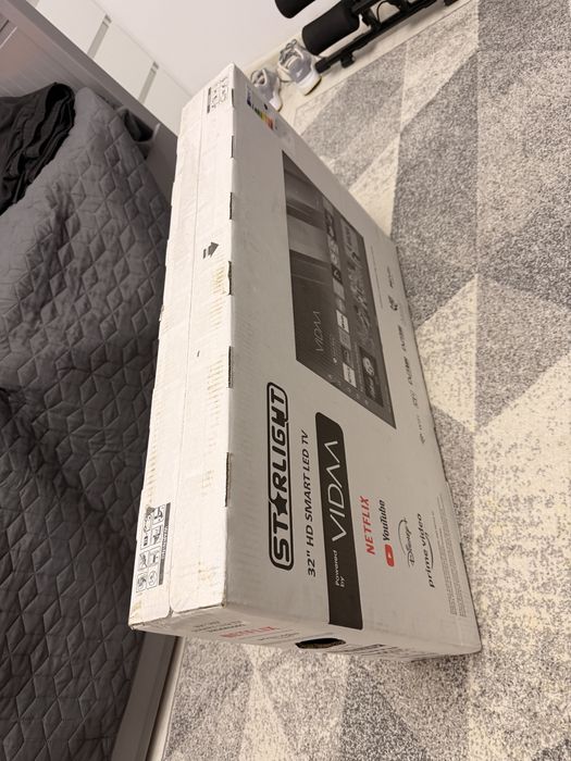 Televizor Starlight 32DM6601 80 cm, Smart, HD SIGILAT