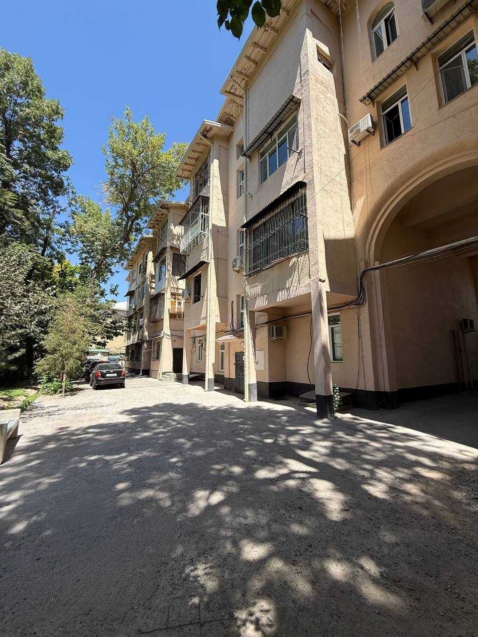 2-комнатная квартира 63 м² ул. Бобура, Пединститут