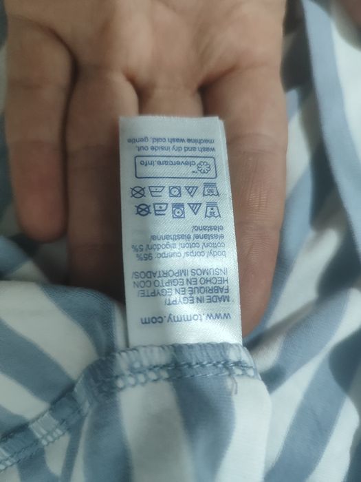 Продается Tommy Hilfiger