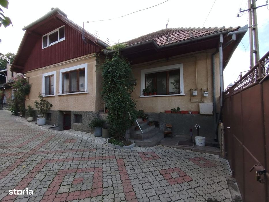 Casa individuala 140mp, teren 1555 mp, Sacele.