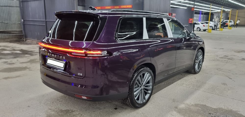 Leapmotor c16 gibrit full 2025-yil bez probeg yangi