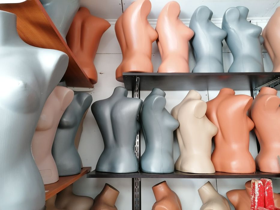Дамски и мъжки торсове,манекени