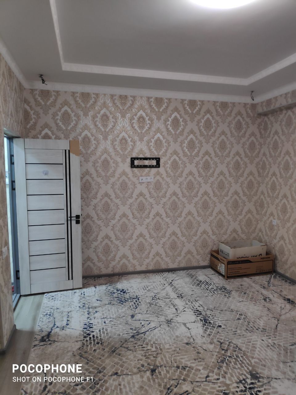 Сдаётся квартира на Чиланзаре 23 квартале новостройка 1ком 300у.е.