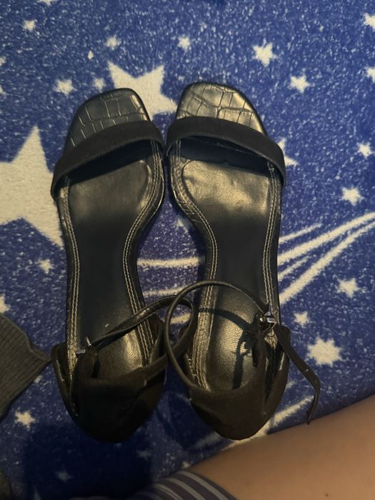 pantofi cu toc berska