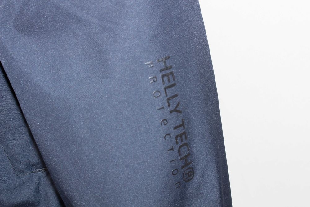 Helly Hansen оригинално мъжко яке синьо с качулка водоустойчиво М