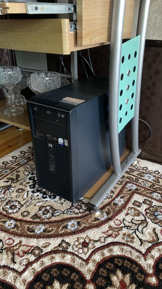 Сотилади: Intel Core 2 Duo CPU, офис учун идеал ҳолатда