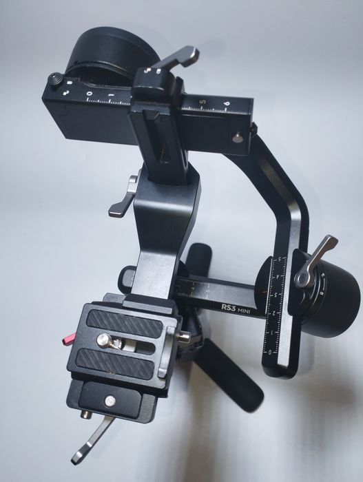DJI RONIN RS3 Mini, zoʻr holatda yangidek