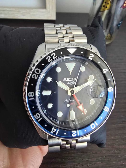Seiko 5 Sports GMT SSK003K1
