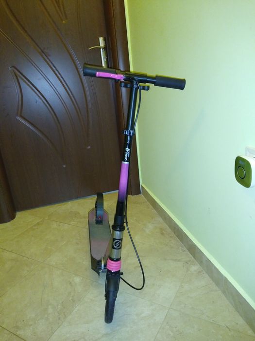 Тротинетка  OXELO MID 9 - XL. Лилав цвят.По-бърза и удобна. ,.