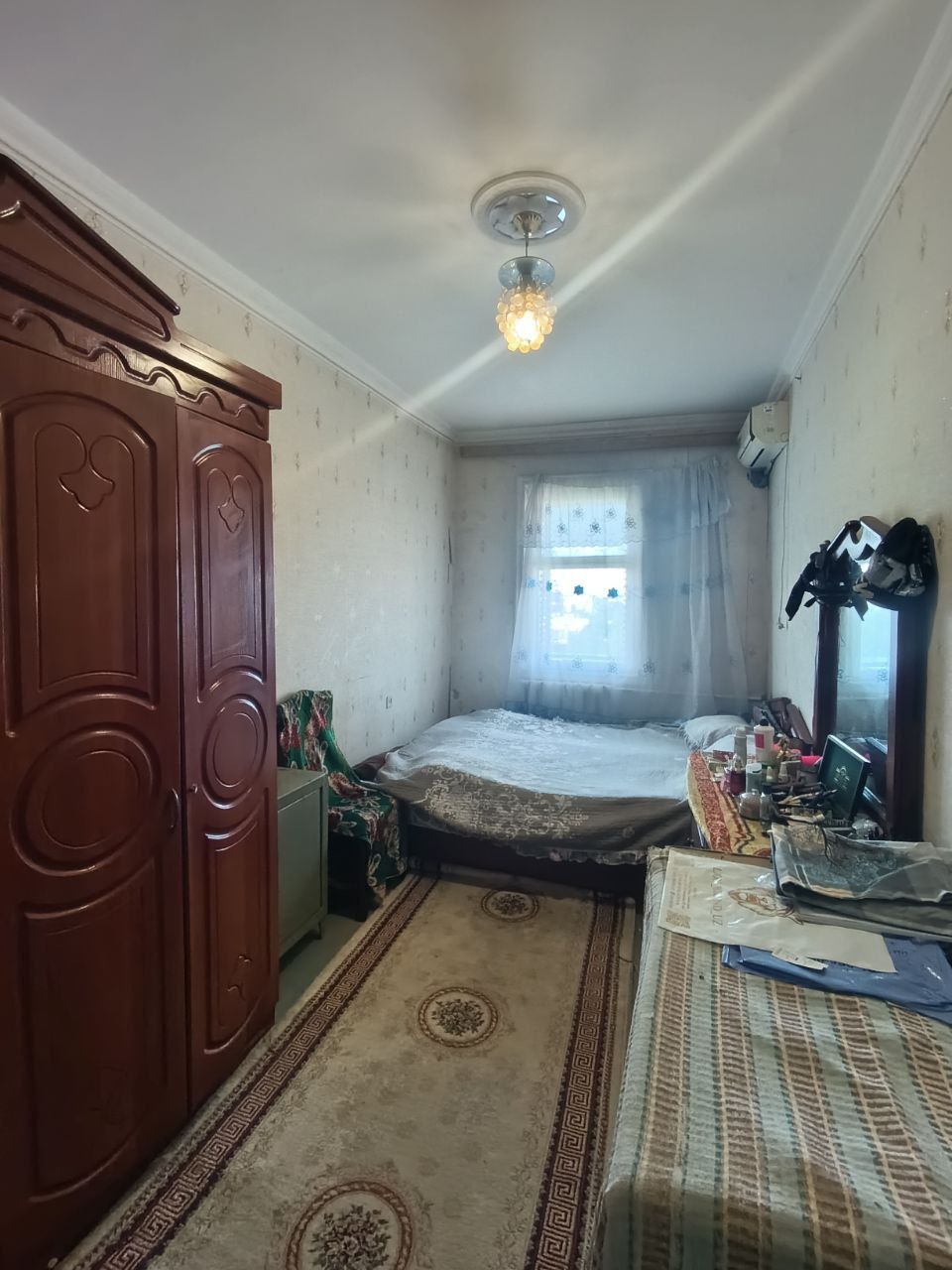 Продам 3 ком квартиру,Чизельный, Паркентский базар