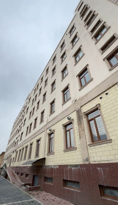 Продается здание свободного назначения в Яккасарайском районе!