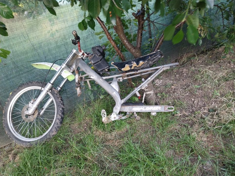 Vand scuter piese