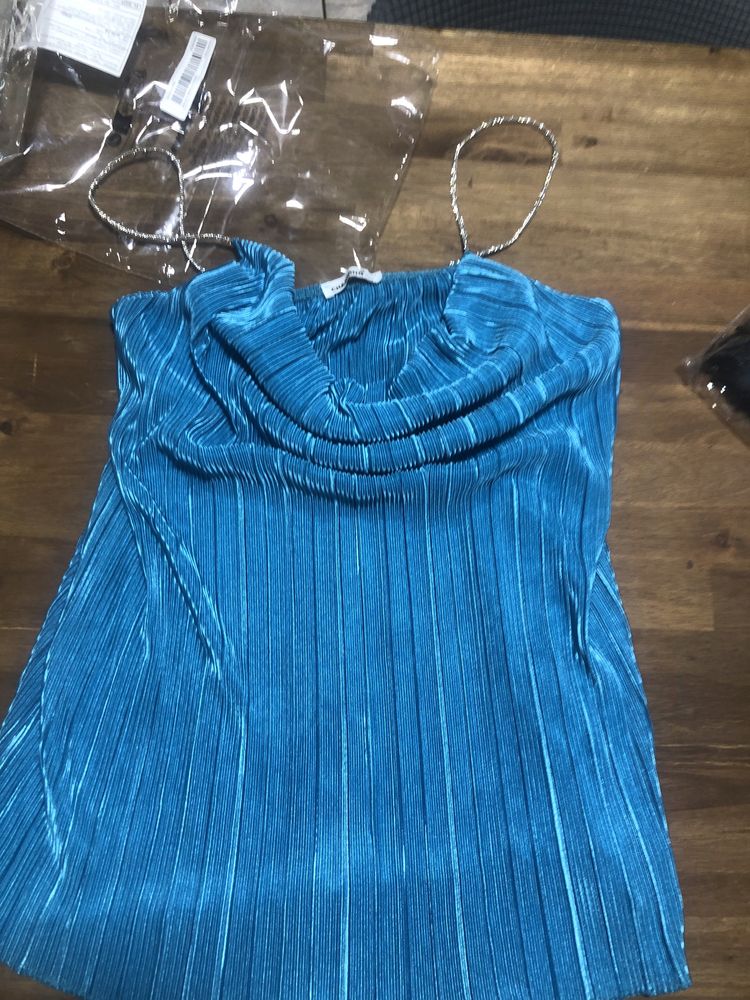 Vand Top elegant turcoaz