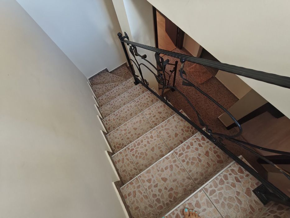 Уникална къща под наем