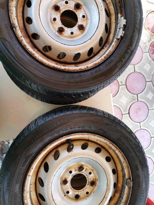 Cauciucuri  cu jenti