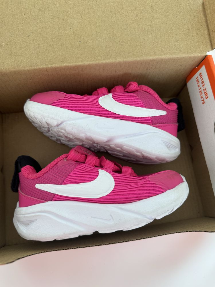 Розови Nike маратонки Star Runner 4,размер 21