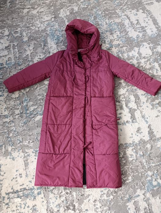 Продам пуховики зима