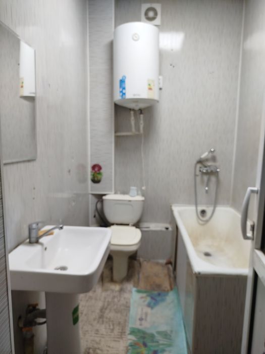 Продаю свою 2/1/2 в Миробадском районе