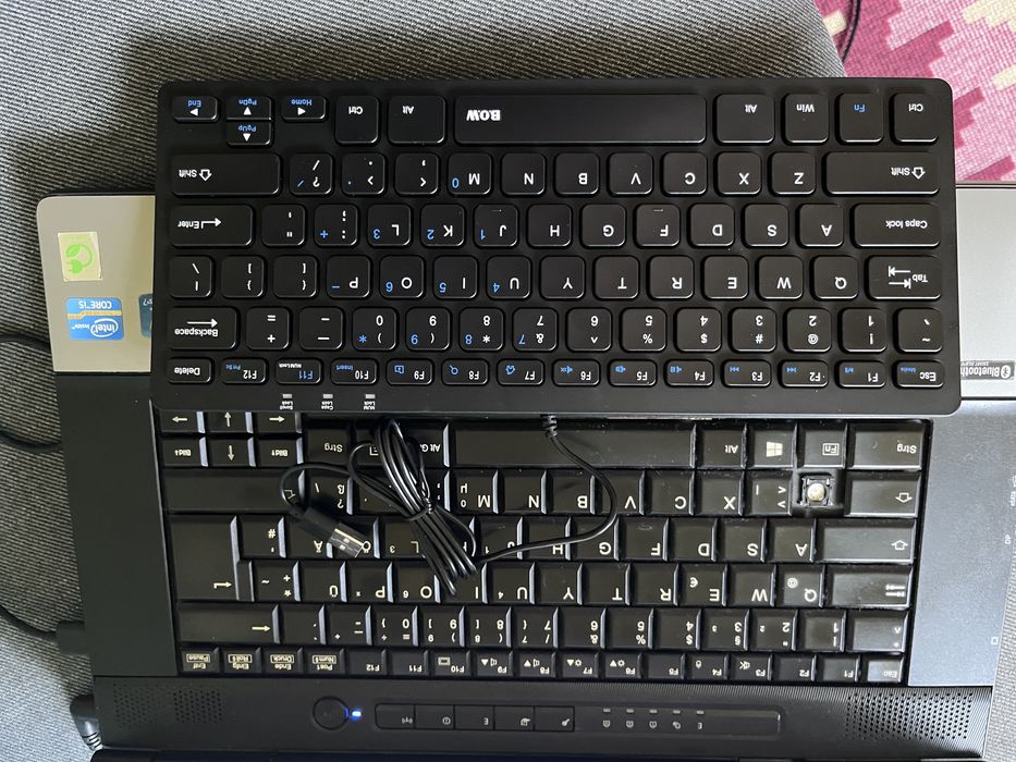 Tastatura mini + mouse normal, NOI